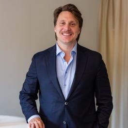 Viktor Eliasson, portrait
